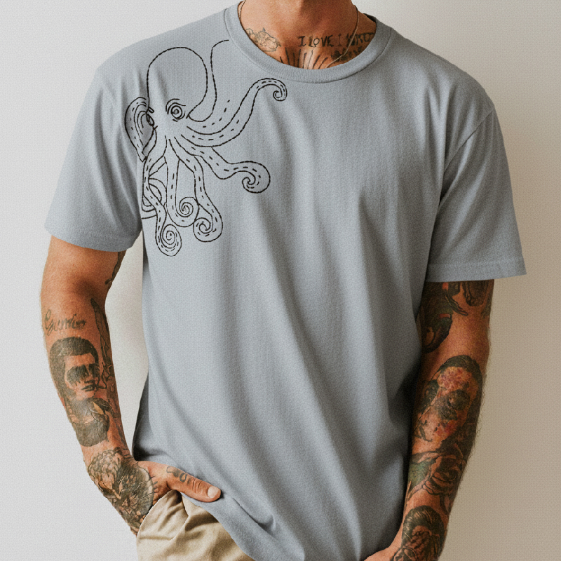 Entre Tentáculos Embroidered Octopus T-Shirt - Image 2